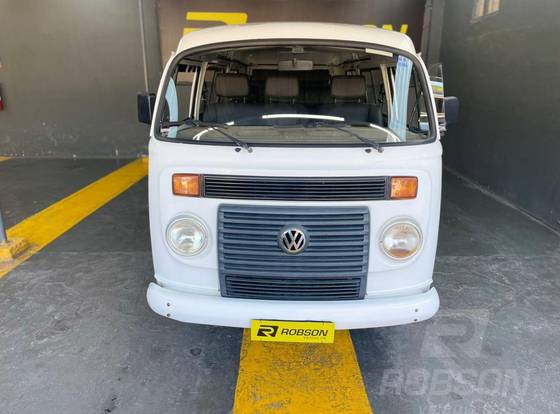 VOLKSWAGEN KOMBI 1.4 MI STD ESCOLAR 8V FLEX 3P MANUAL